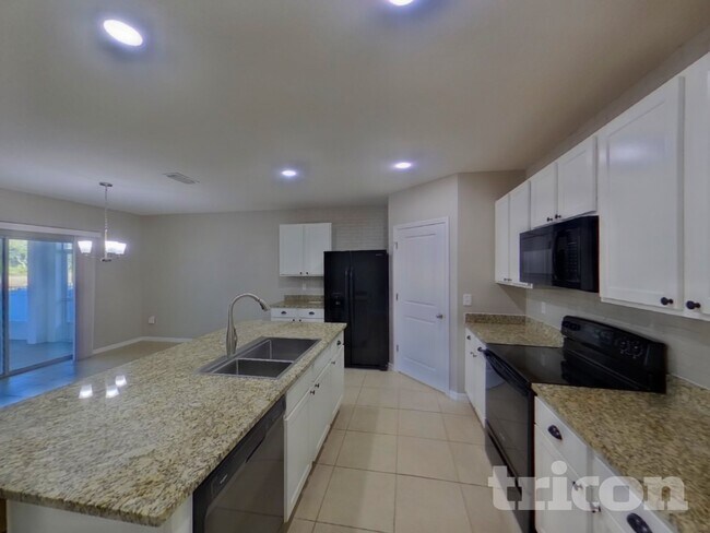 Foto del edificio - 10212 Cloudburst Ct