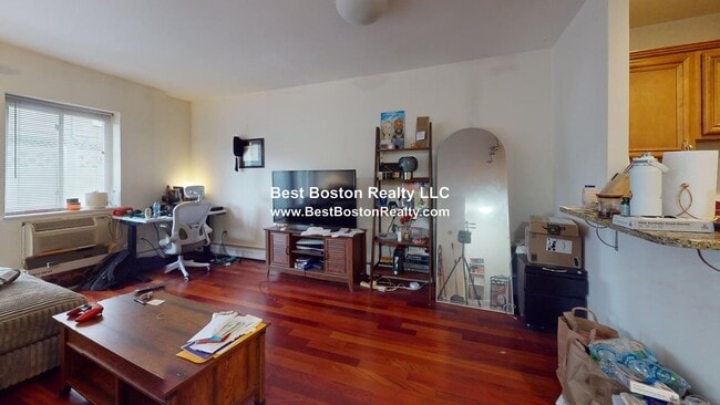 Building Photo - 50 Craigie St