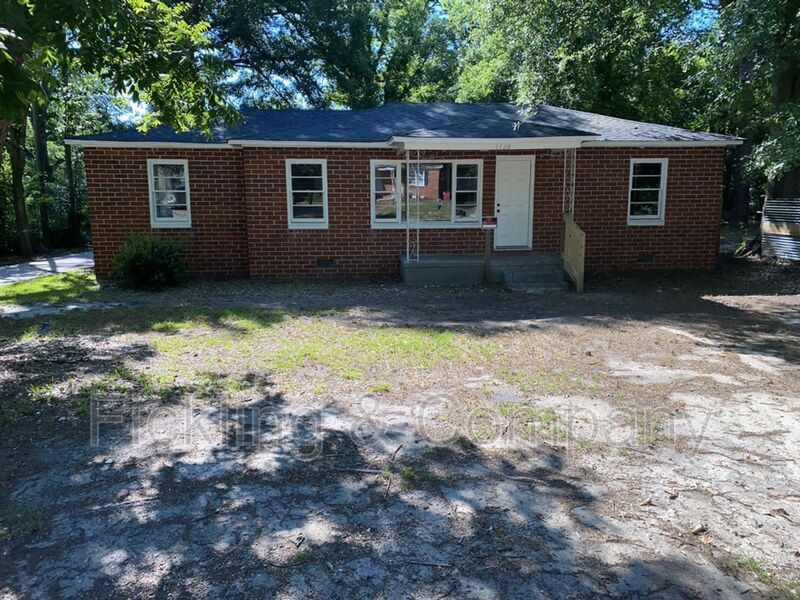 Foto principal - 1120 Burton Ave