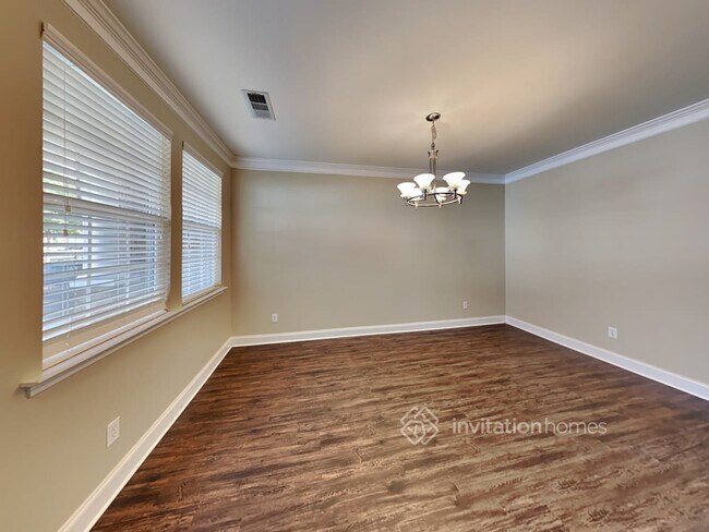 Building Photo - 1238 Sparkling Cove Dr