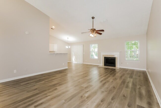 Building Photo - 2747 Wilding Green Ln