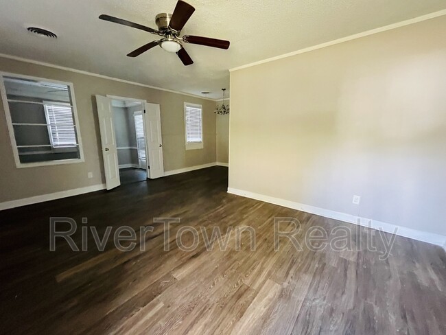 Foto del edificio - 4026 E Whitehaven Park Cir