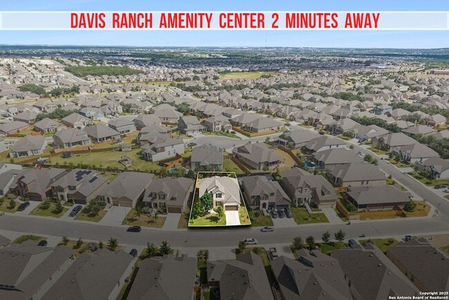 Foto del edificio - 12142 Buckaroo Ranch