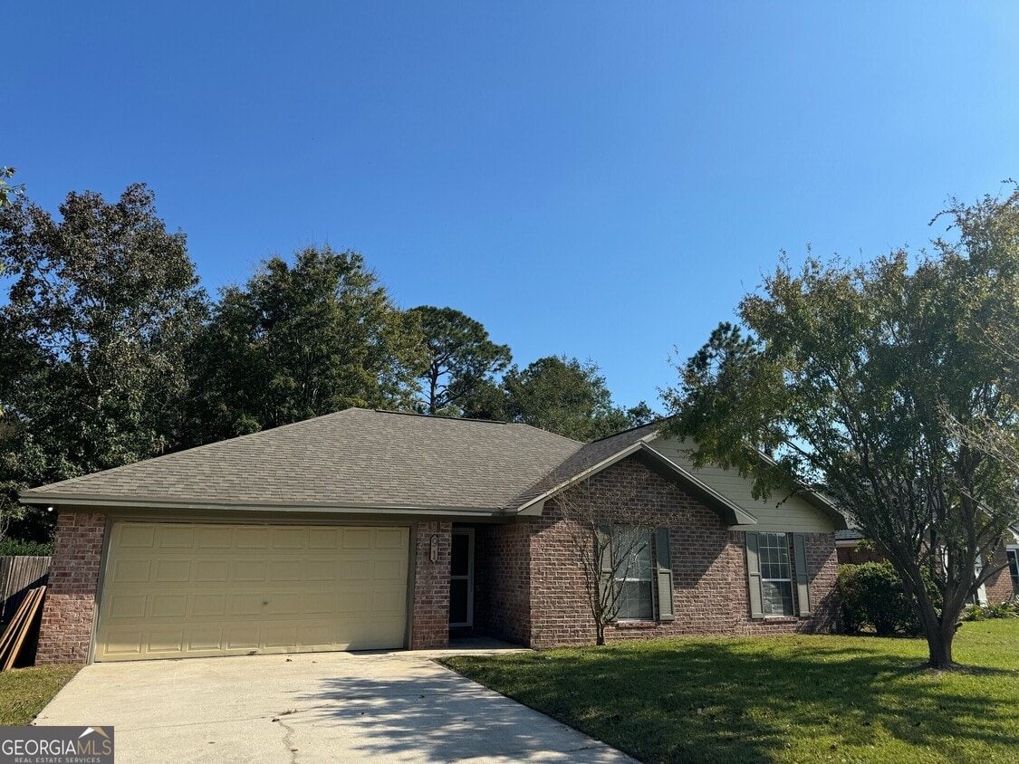 Foto principal - 91 Silver Fox Dr