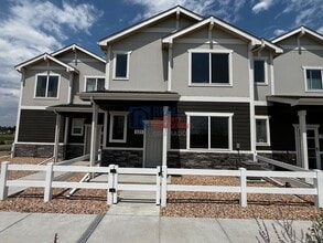 Building Photo - 531 Condor Wy
