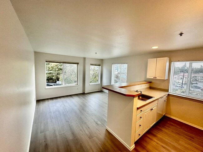 Foto del edificio - 931 N 86th St