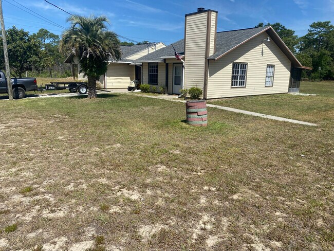 Foto del edificio - 4925 E Stevenson Ct