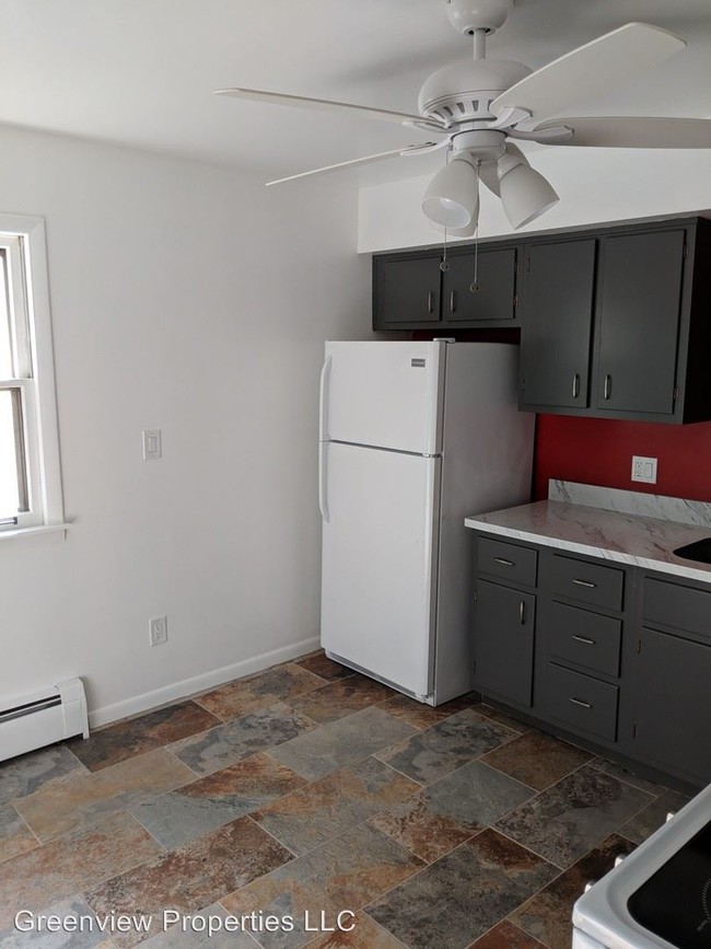 Building Photo - 2435 Ridgewood St