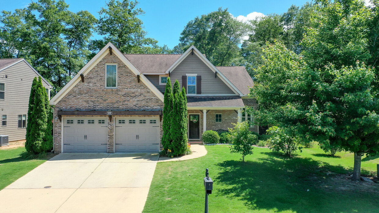 Primary Photo - 2237 Redtail Ln