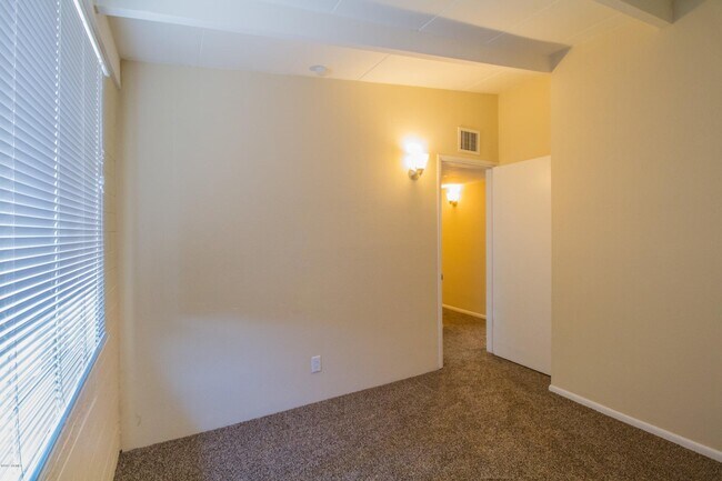Bedroom 2 - 634 W El Caminito Pl