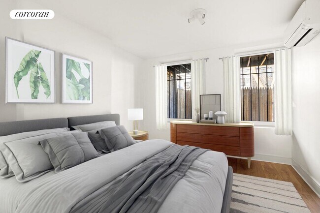 Foto del edificio - 709 Monroe St