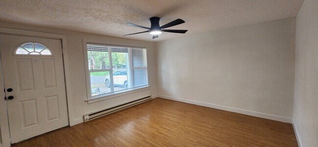 Foto del edificio - 494 Lantz St SE