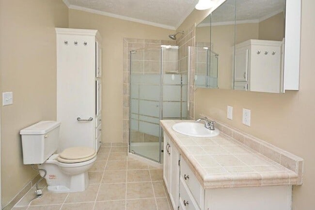 Building Photo - 45794-37 1/2 37 1/2 St