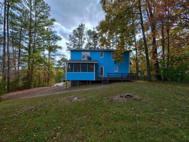 Foto del edificio - 2305 Ridgewood Rd