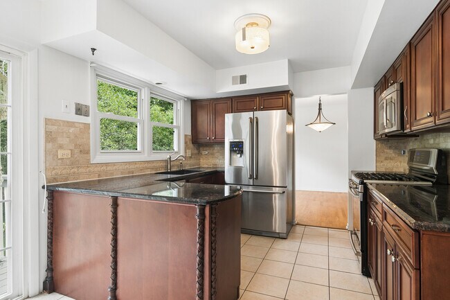 Foto del edificio - 710 E Valley Ln