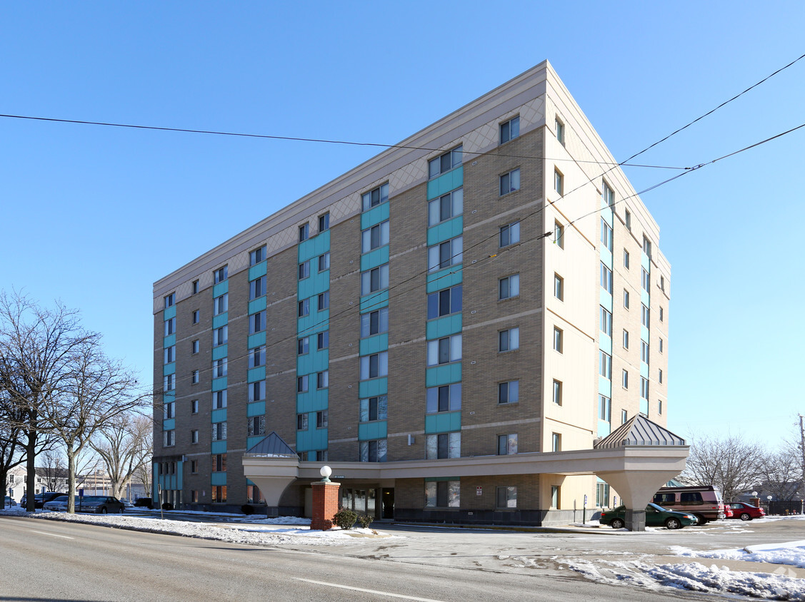 Primary Photo - Cherrie Turner Towers