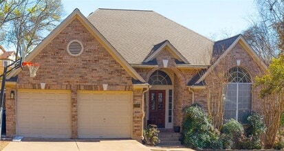 Building Photo - 11584 Cedarcliffe Dr