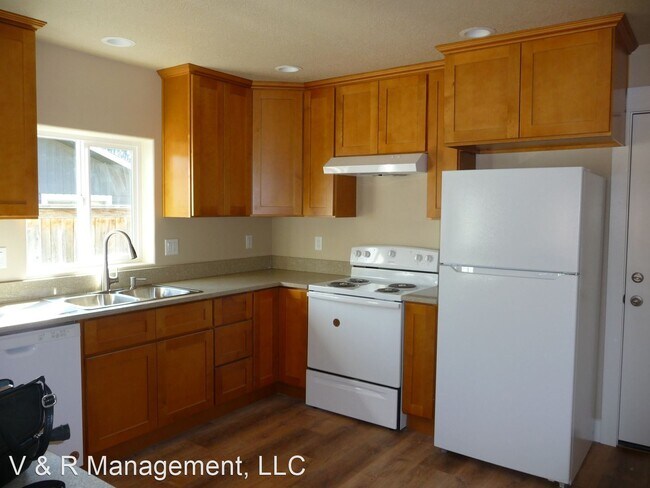 Foto del edificio - 2 br, 1 bath House - 356 Menlo Dr. N