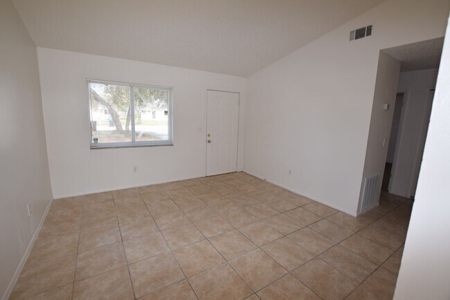 Foto del edificio - 3264 Split Willow Dr