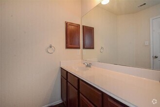 Building Photo - 9930 Swallow Dr