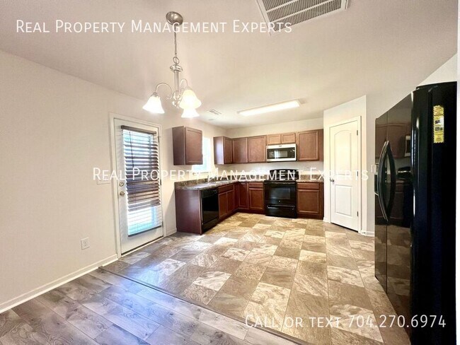 Foto del edificio - 1840 Juniper Dr