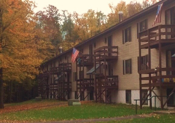 Balcony - 52 Cherrywood Ln