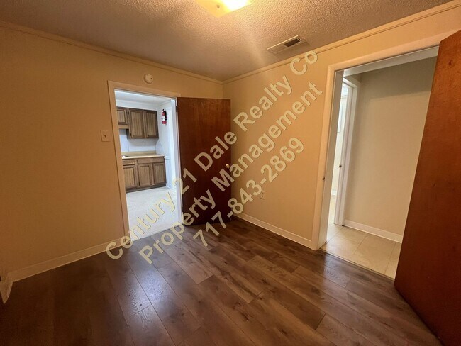 Foto del edificio - One Level Two bedroom home in York Suburban School District