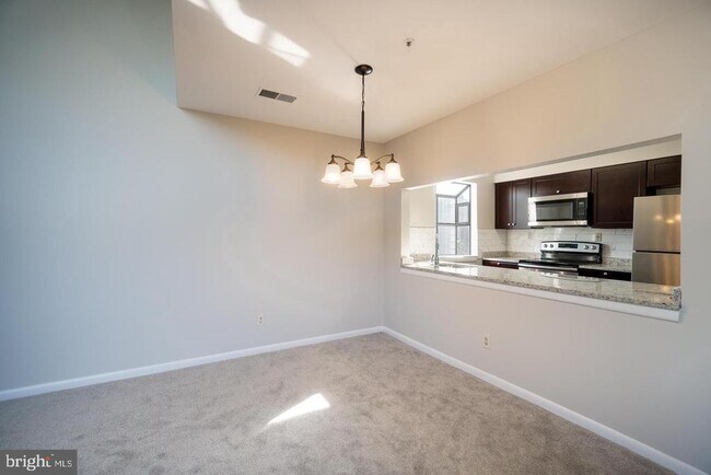 Foto del edificio - 13408 Shady Knoll Dr