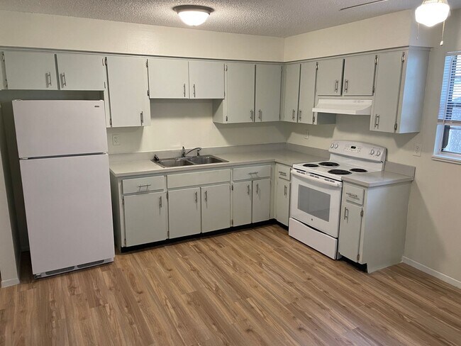 Foto del edificio - 5602 Montana Ave