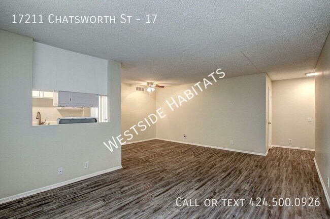 Building Photo - 17211 Chatsworth St