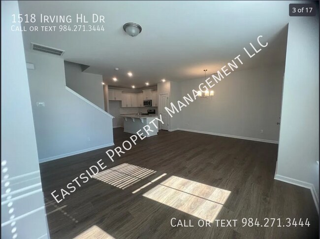 Building Photo - 1518 Irving Hl Dr