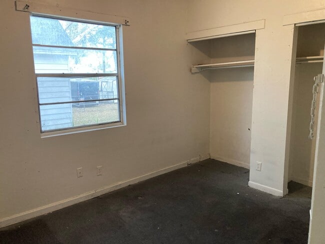 Foto del edificio - 1347 Mt Herman St