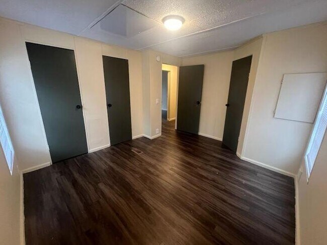 Foto del edificio - 532 9th St SW