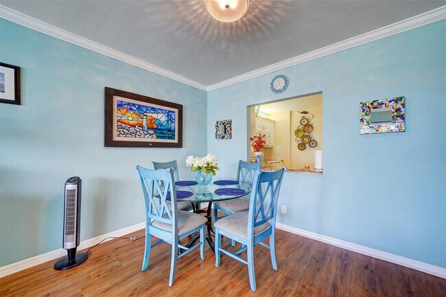 Building Photo - 111 N Pompano Beach Blvd