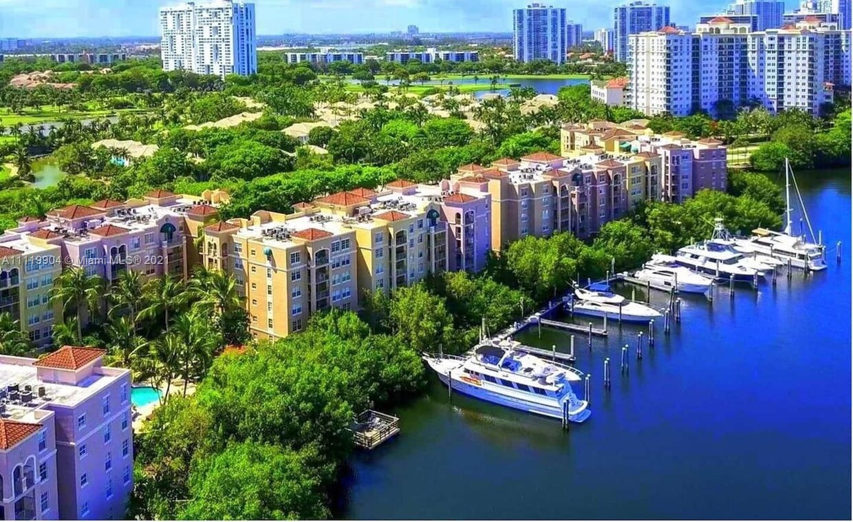 19999-e-country-club-dr-unit-1302-aventura-fl-33180-condo-for-rent