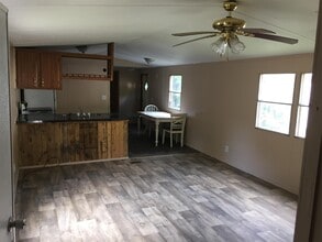Building Photo - 30 Volewood Ln