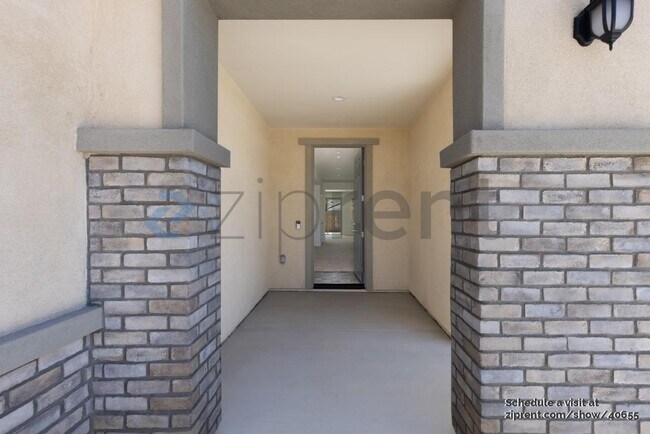 Foto del edificio - 29695 Courage Ct