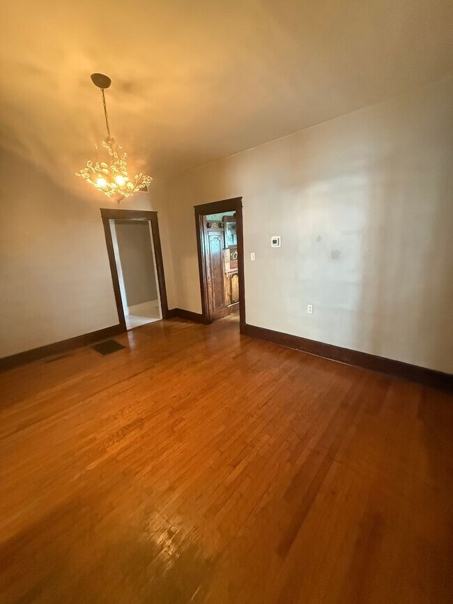Foto del edificio - 3 Bed/1 Bath Home with Cellar