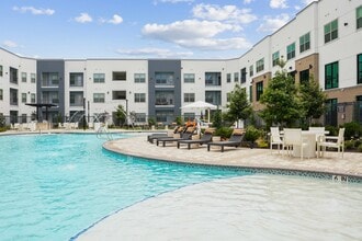 Building Photo - The Sylvan at Painted Tree