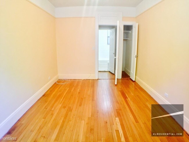 Building Photo - 3168 33rd St