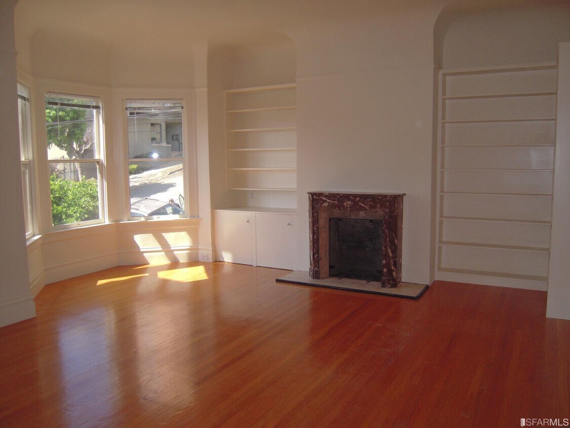 Foto principal - 1050 Greenwich St