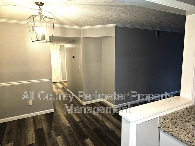 Photo - 1307 Natchez Trace Apartment