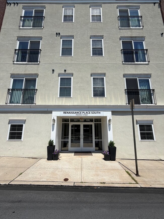 Photo - 135 Prospect St (Phoenixville, PA) Apartments