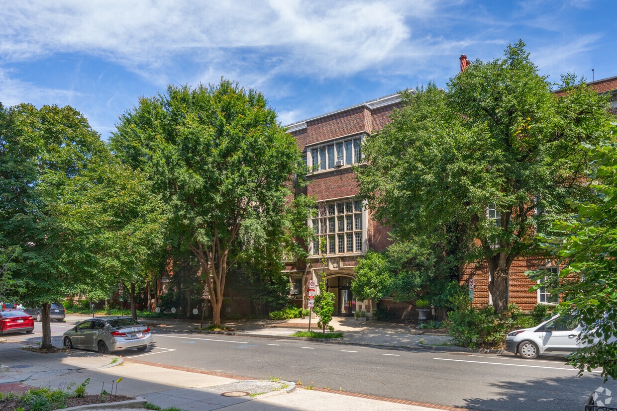International Student House - International Student House