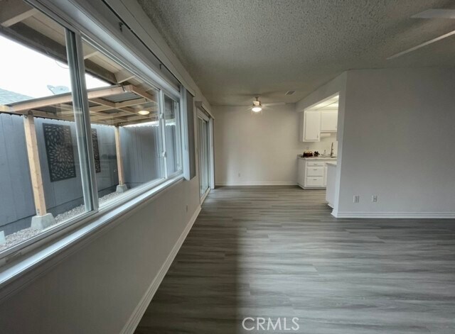 Foto del edificio - 2539 E Ward Terrace