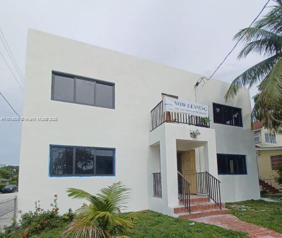 Primary Photo - 1101 SW 12th Ct
