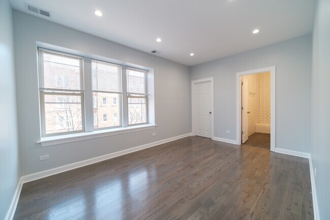 Foto del edificio - 3101 W Leland Ave