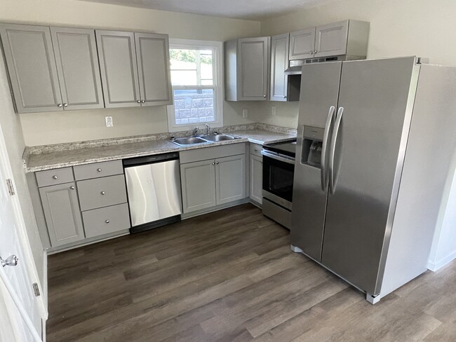 Kitchen - 1796 Cooks Valley Rd