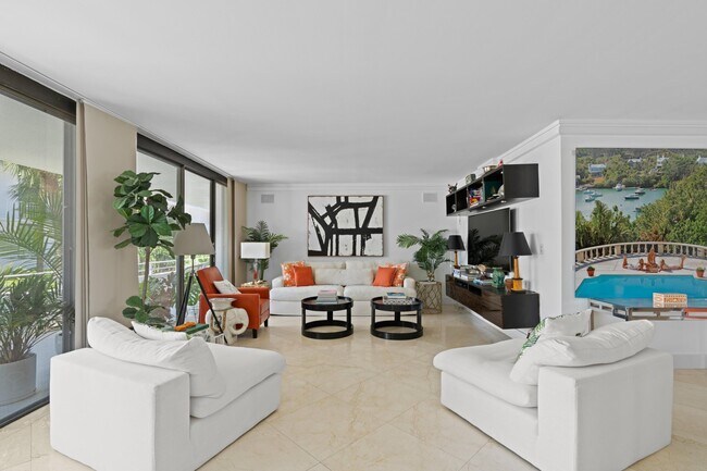 Building Photo - 2784 S Ocean Blvd