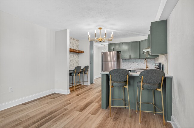 Foto del edificio - 224 E Garden St